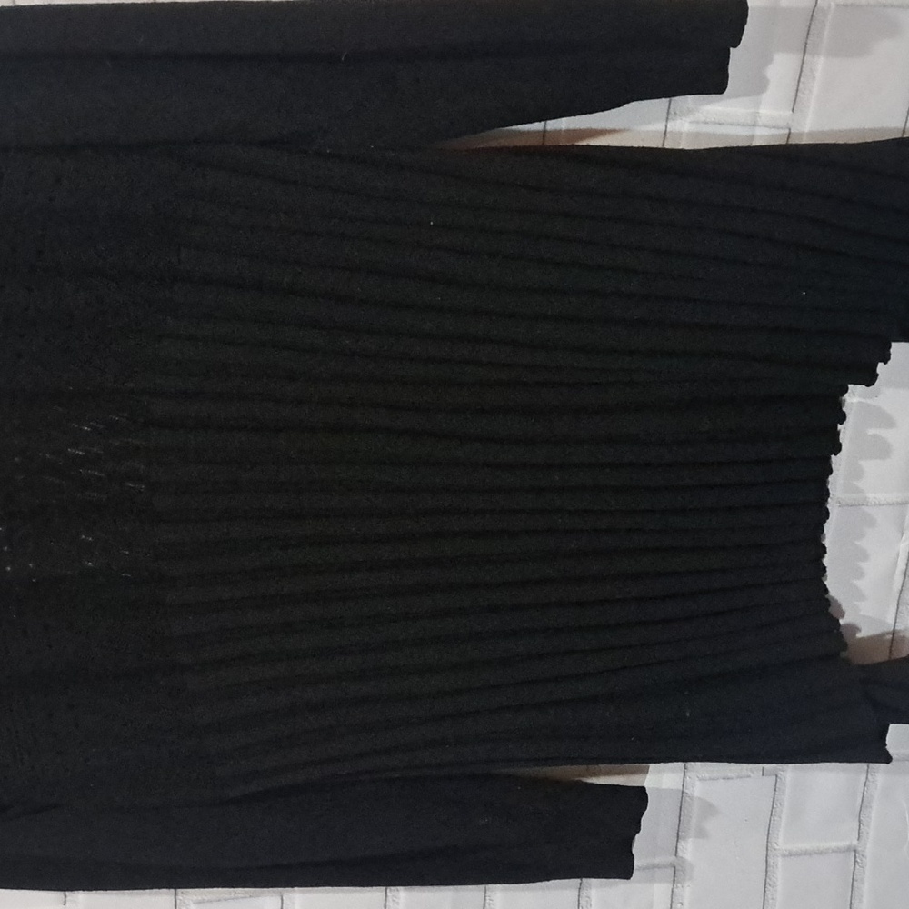 Classy Black Women's Cardigan Sweater - Picture 6 of 6